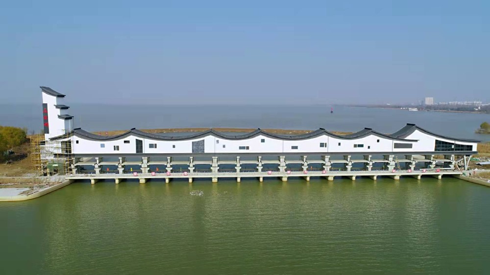 高邮湖控制线庄台漫水闸除险加固工程