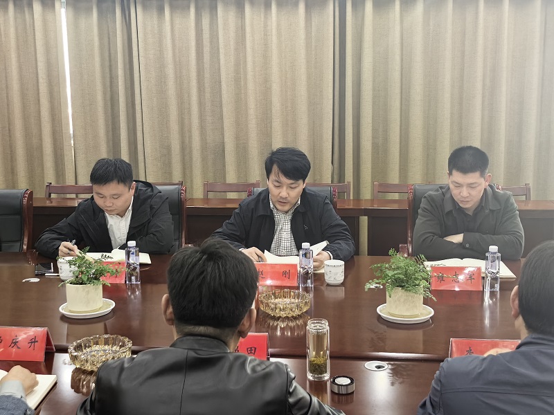 城投集团董事长赵刚一行赴水建集团调研指导工作